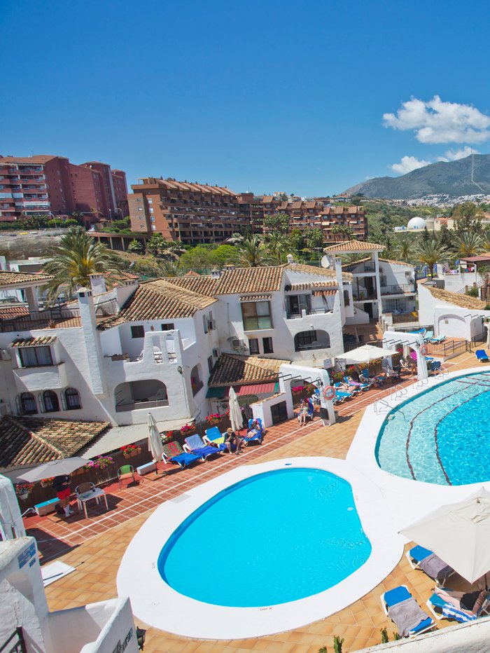 Pueblo-Evita_pool_01